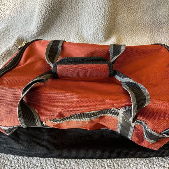 Samsonite Carry On Overnight Shoulder Bag Travel Duffle Weekender Luggage - Picture 6 of 15